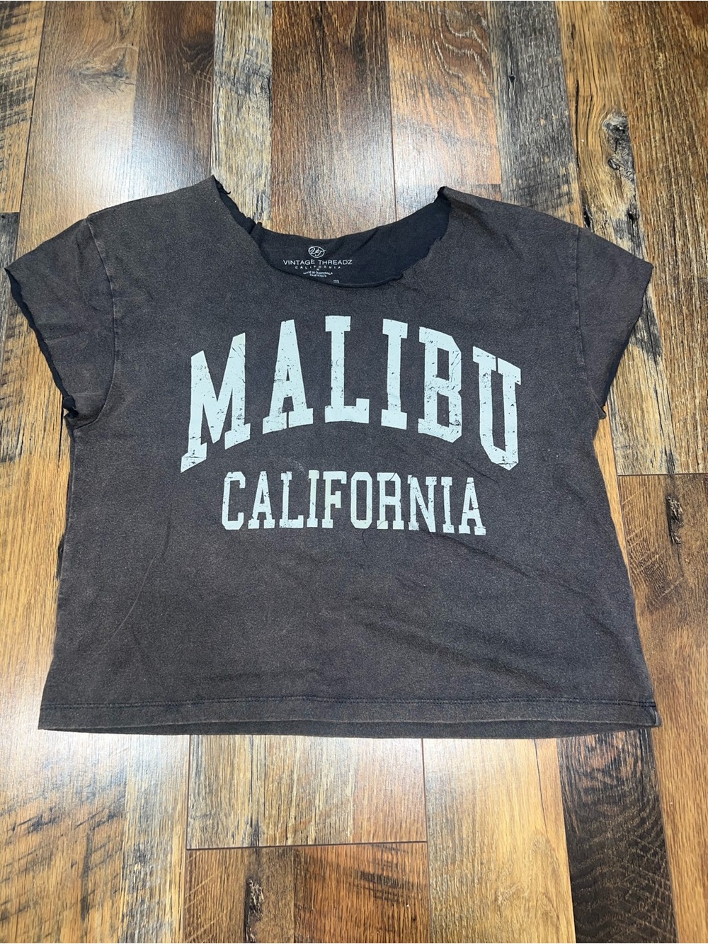 Cut Vintage Threadz Malibu California Cropped Tee